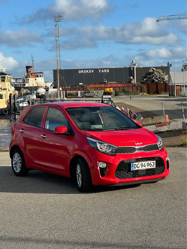 Rød Kia Picanto fra 2022