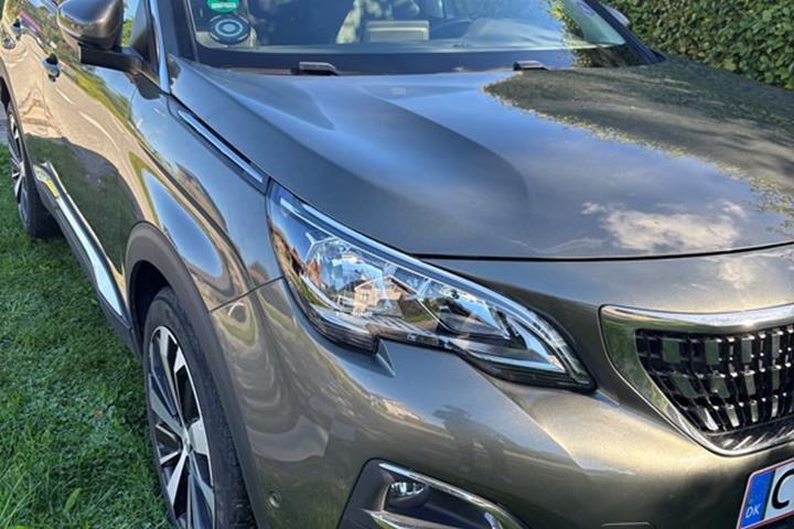 undefined Peugeot 3008 fra 2019