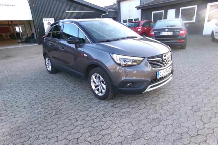 Grå Opel Crossland X fra 2019