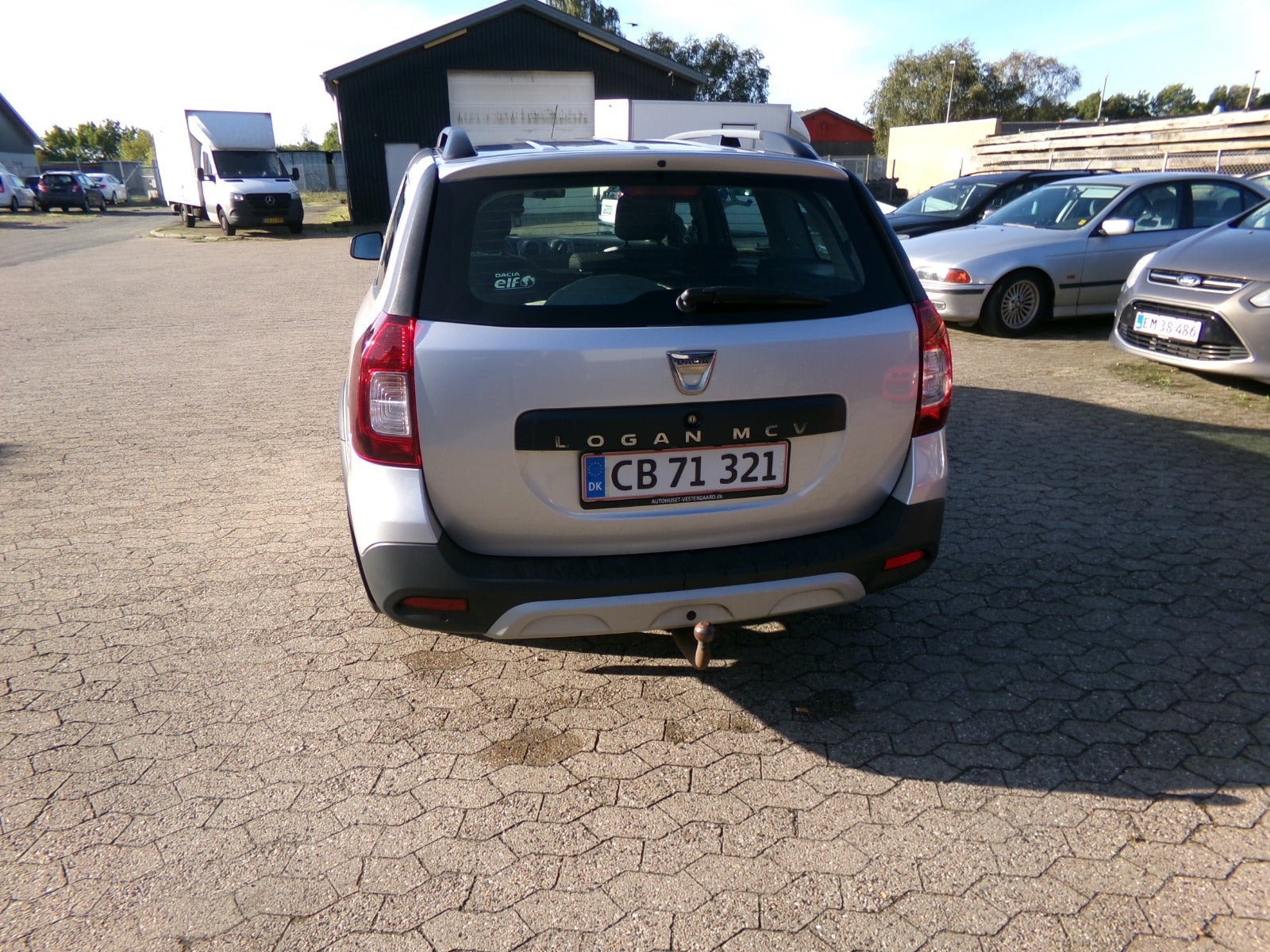 Sølv Dacia Logan fra 2018