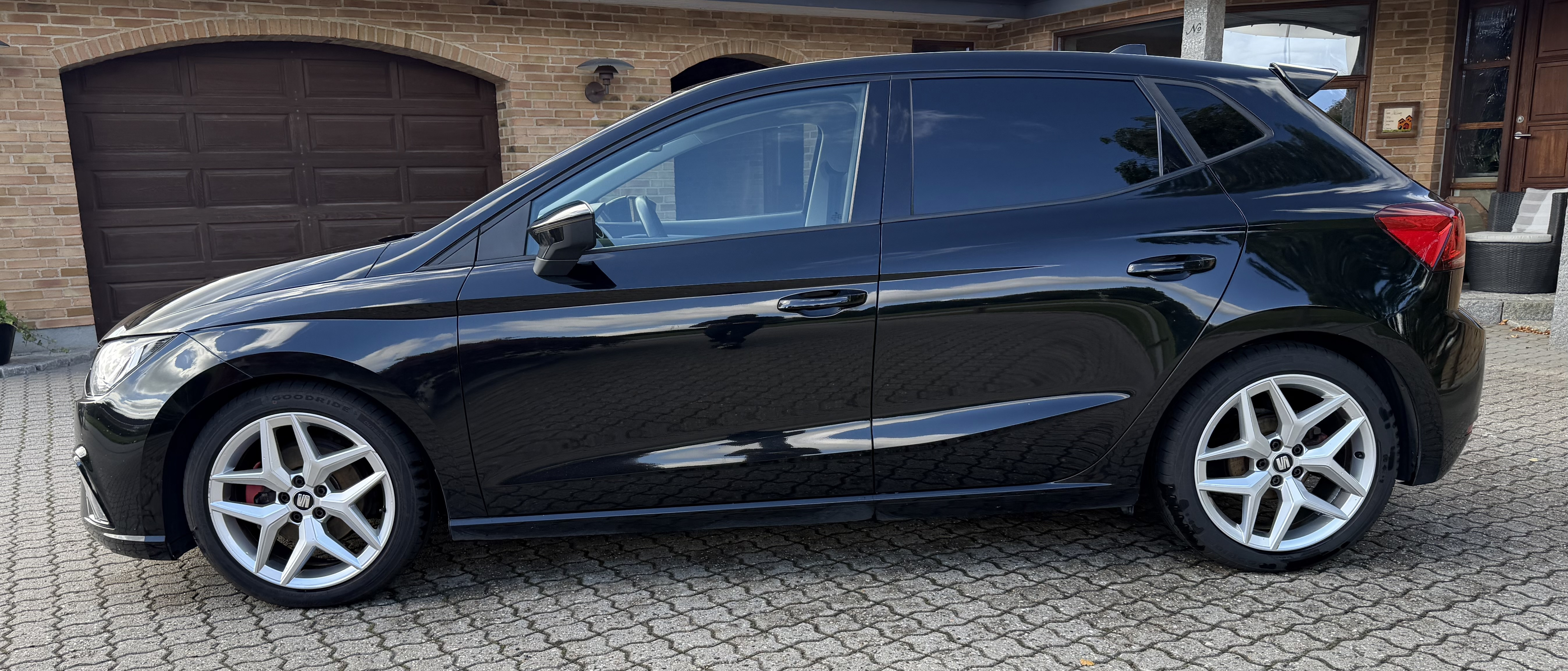 Sort Seat Ibiza fra 2019