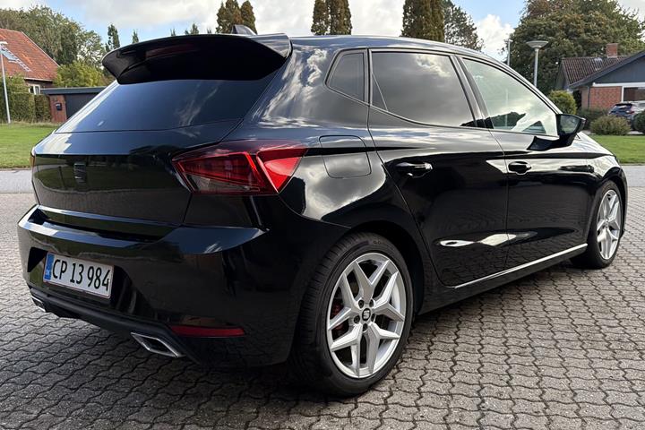 Sort Seat Ibiza fra 2019