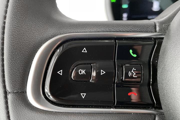 Hvid Fiat 500e fra 2023