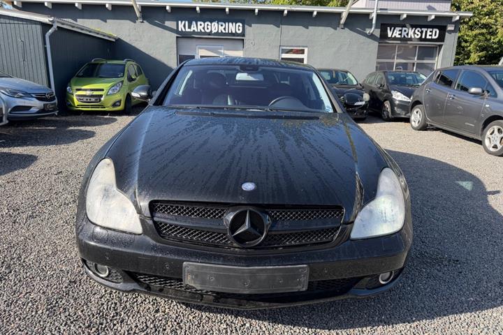 Sort Mercedes CLS500 fra 2007
