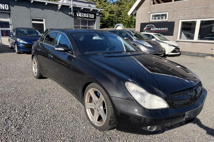 Sort Mercedes CLS500 fra 2007