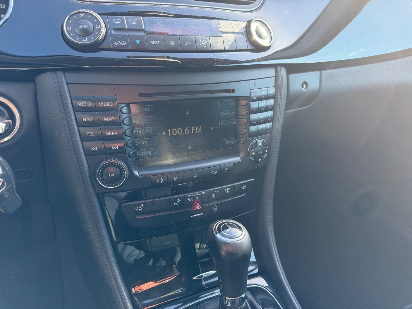 Sort Mercedes CLS500 fra 2007