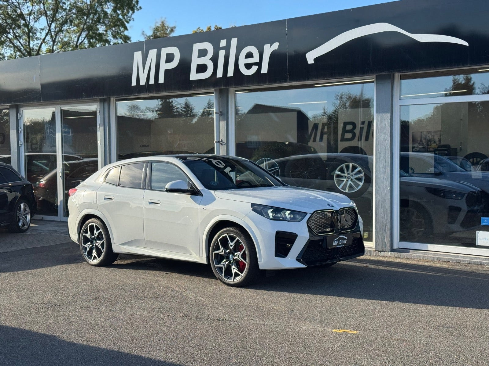 BMW iX2 xDrive30 M-Sport Premium