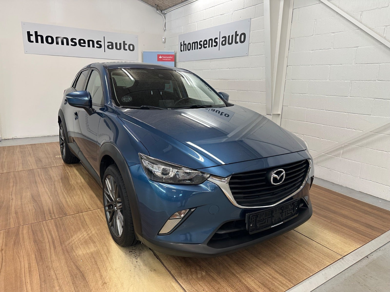 Blå Mazda CX-3 fra 2017