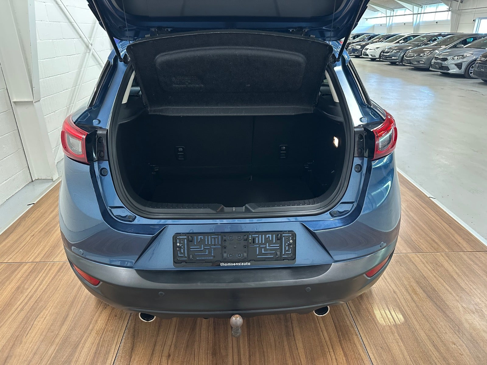 Blå Mazda CX-3 fra 2017