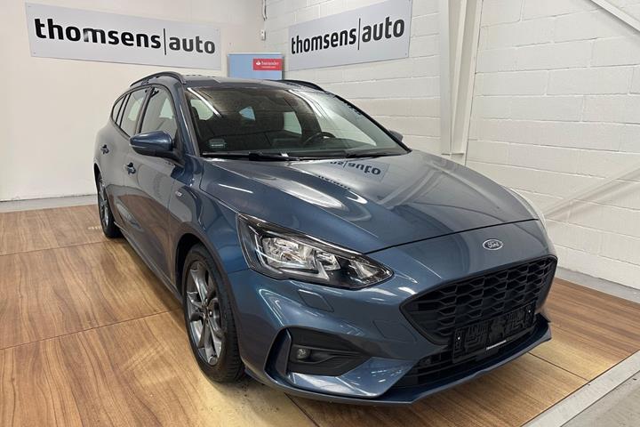 Blå Ford Focus fra 2019