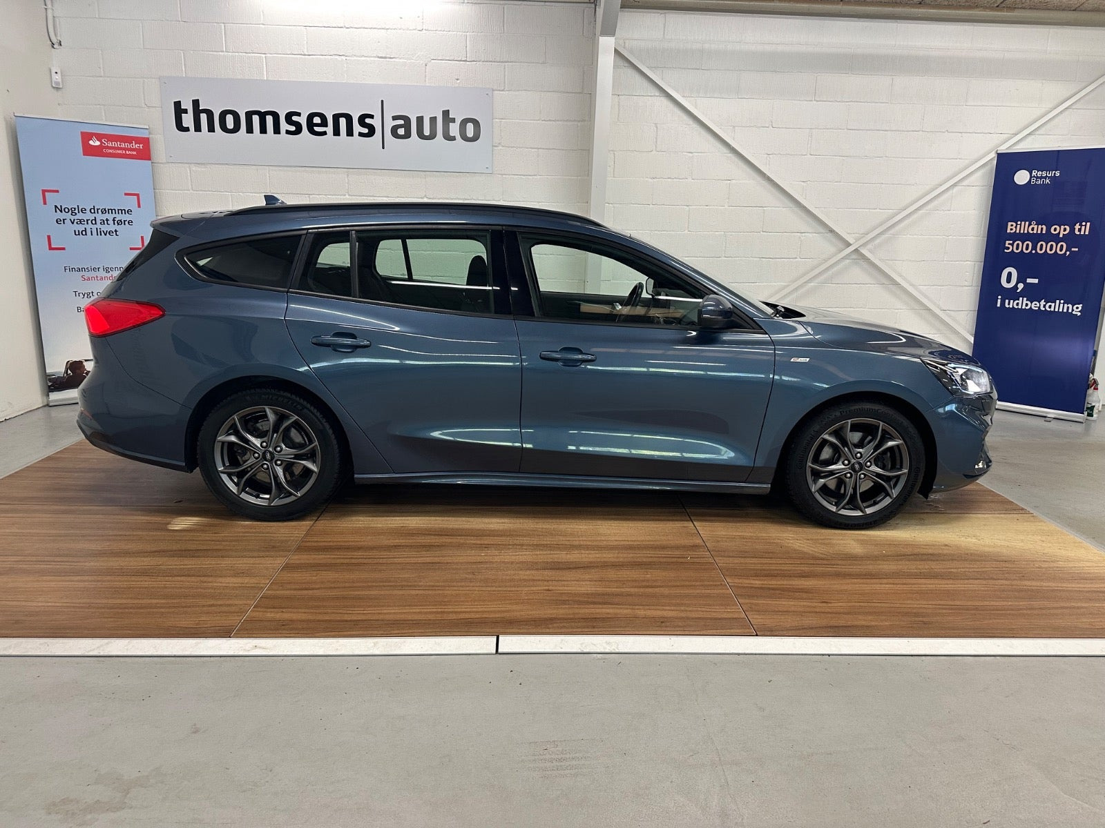 Blå Ford Focus fra 2019