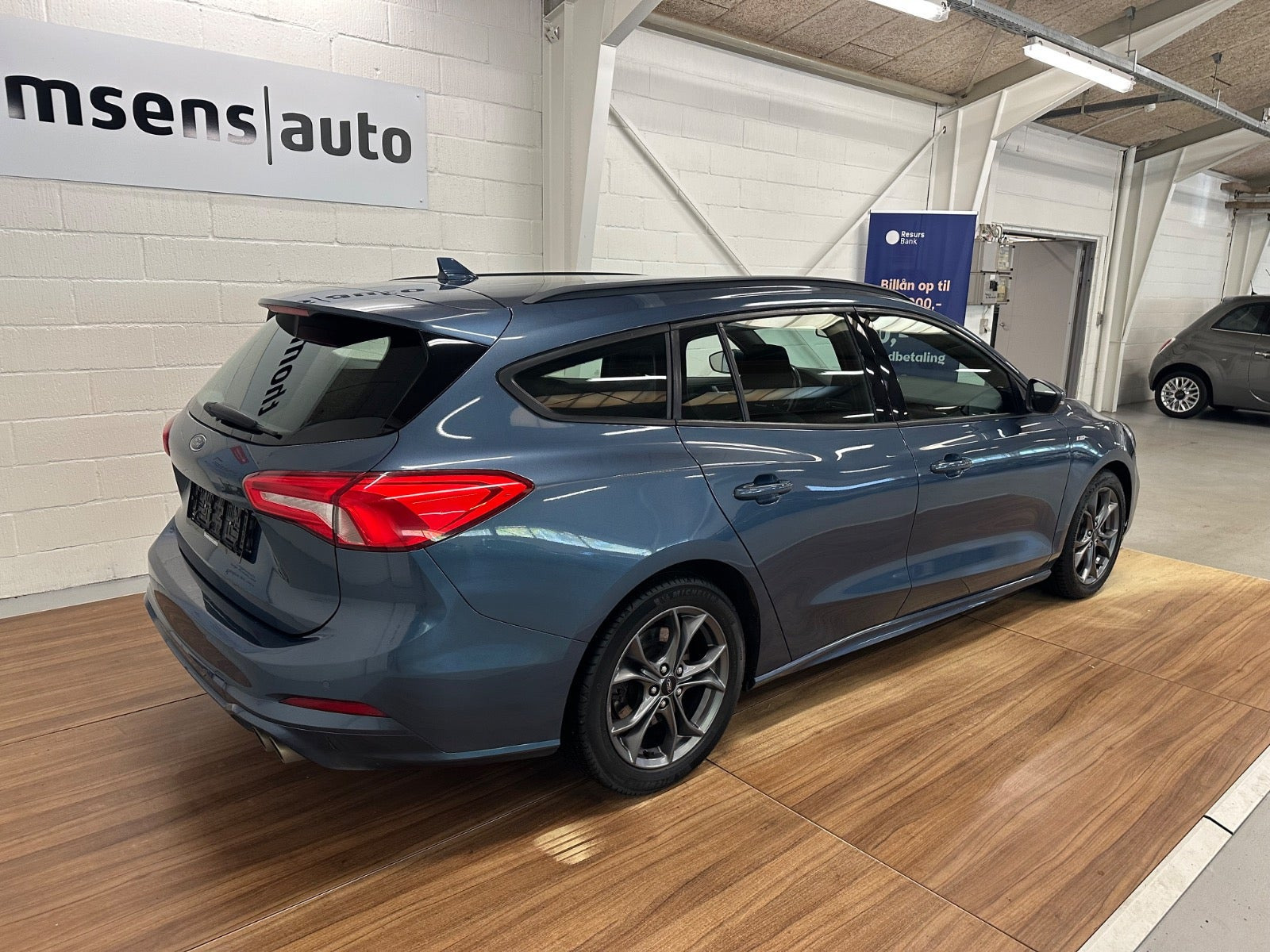 Blå Ford Focus fra 2019