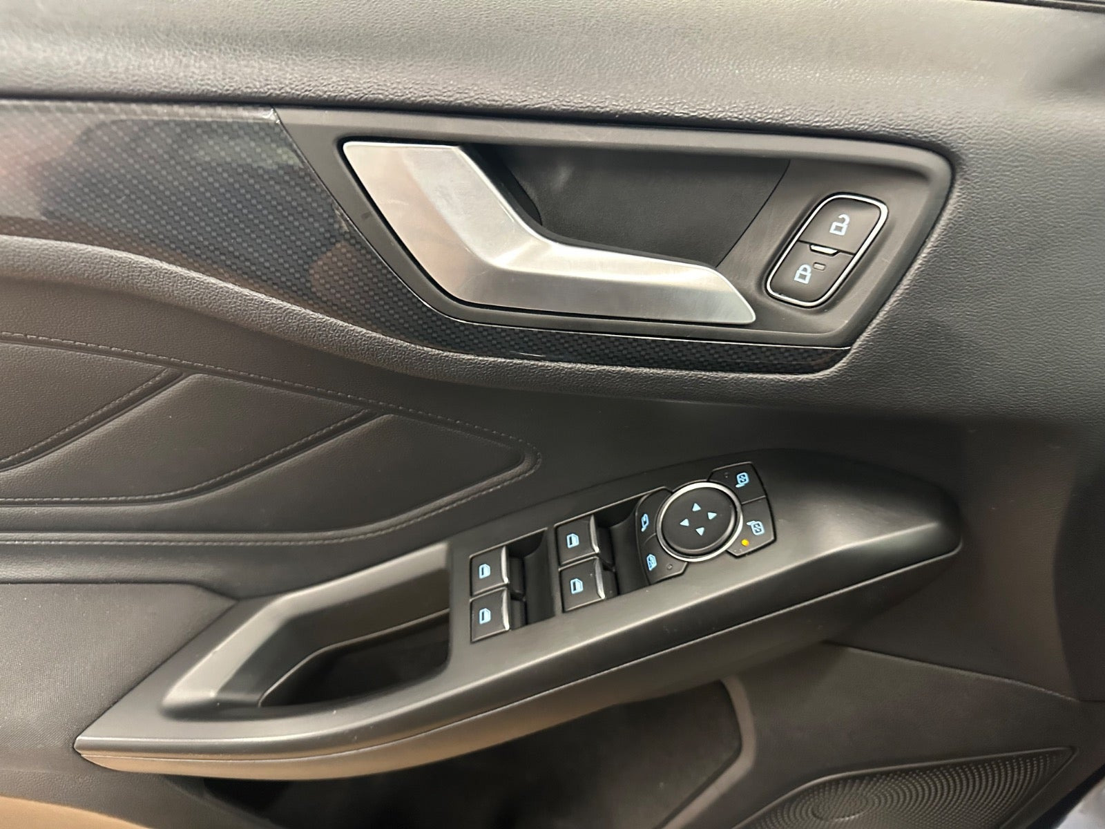 Blå Ford Focus fra 2019