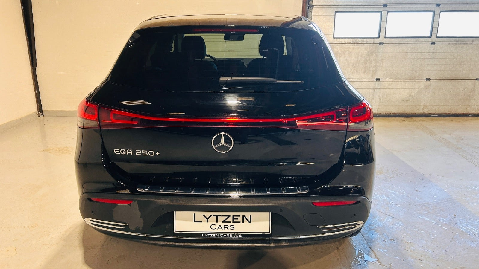 undefined Mercedes EQA250+ fra 2023