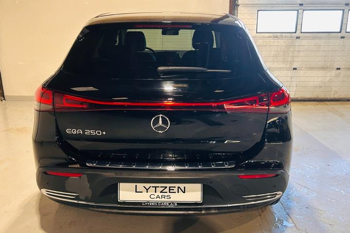 undefined Mercedes EQA250+ fra 2023