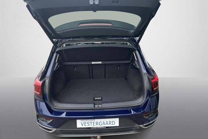 Blå VW T-Roc fra 2020