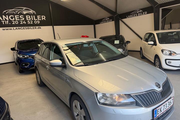 Sølv Skoda Rapid fra 2015