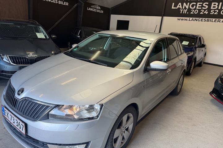 Sølv Skoda Rapid fra 2015