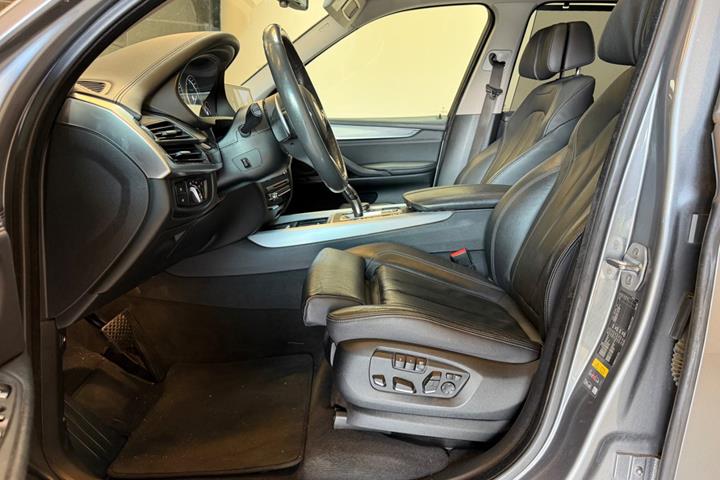 undefined BMW X5 fra 2017