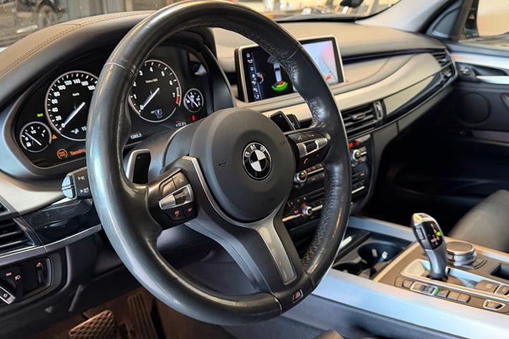 undefined BMW X5 fra 2017
