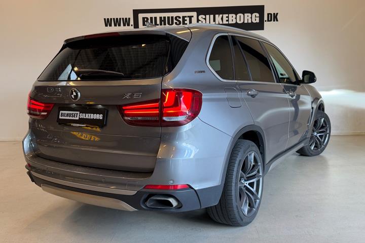 undefined BMW X5 fra 2017