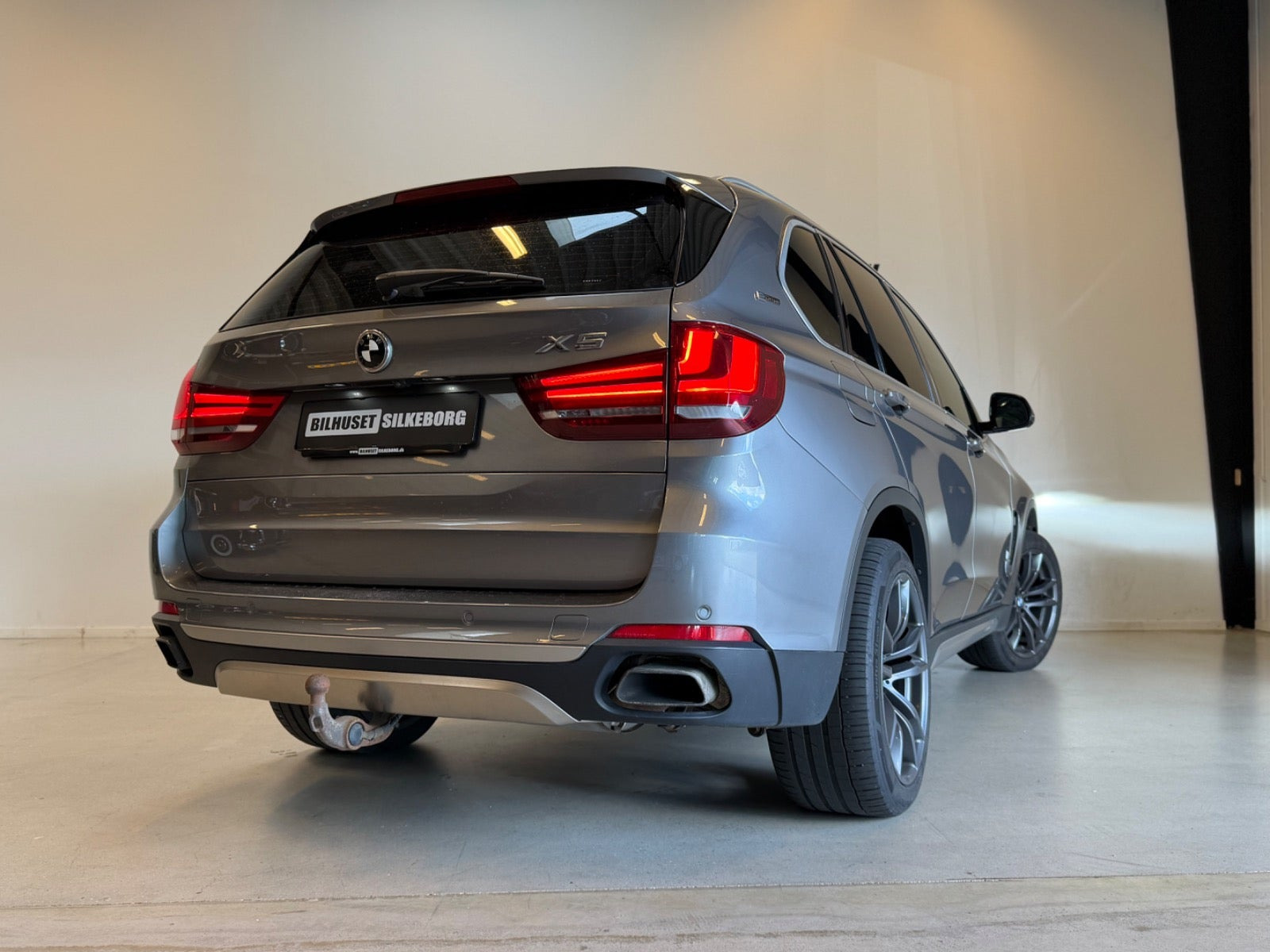 undefined BMW X5 fra 2017