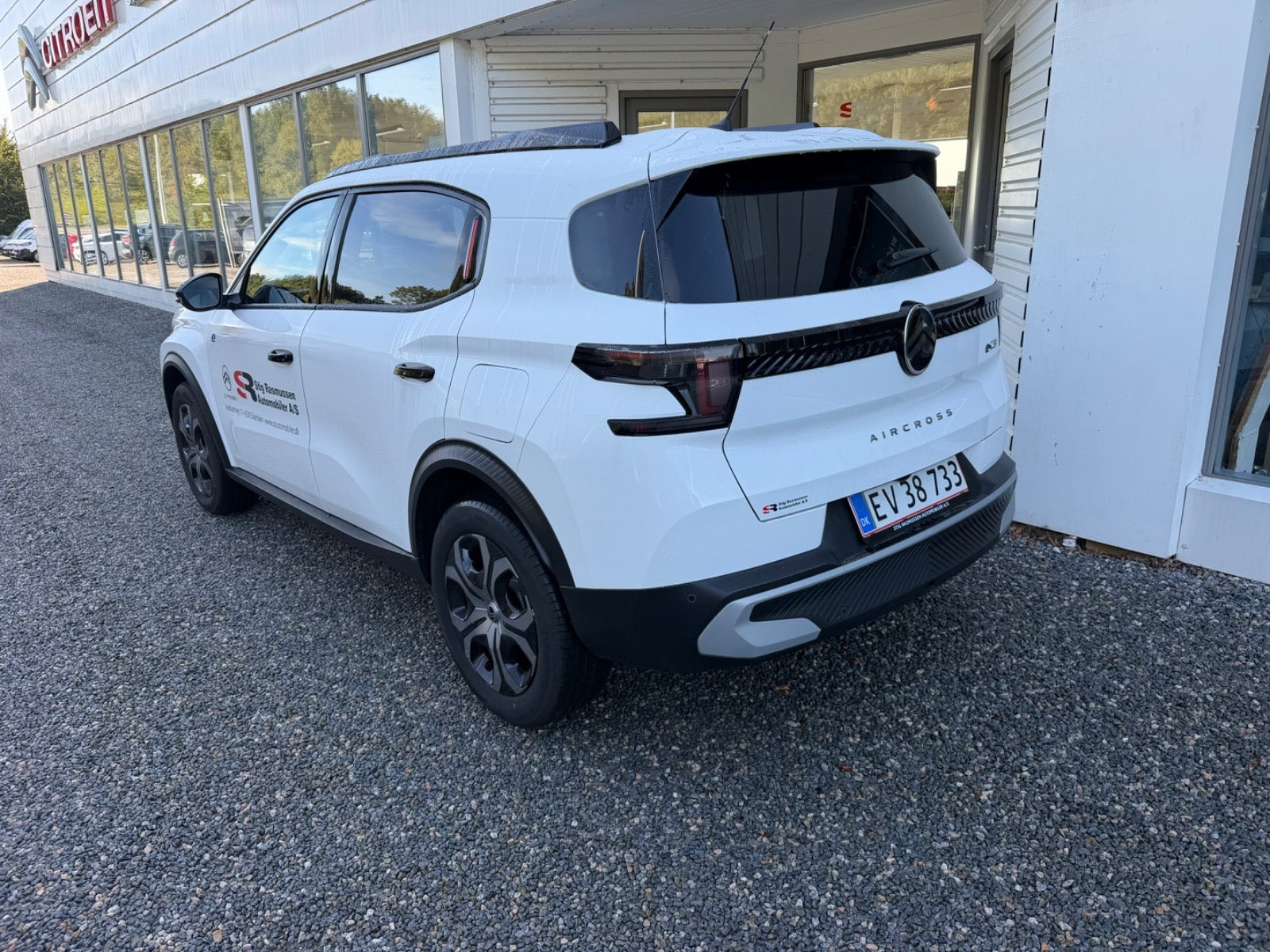 Hvid Citroën e-C3 Aircross fra 2026