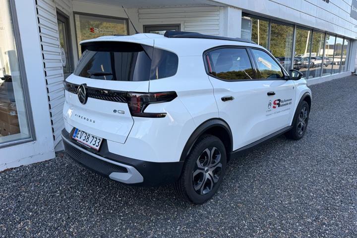 Hvid Citroën e-C3 Aircross fra 2026