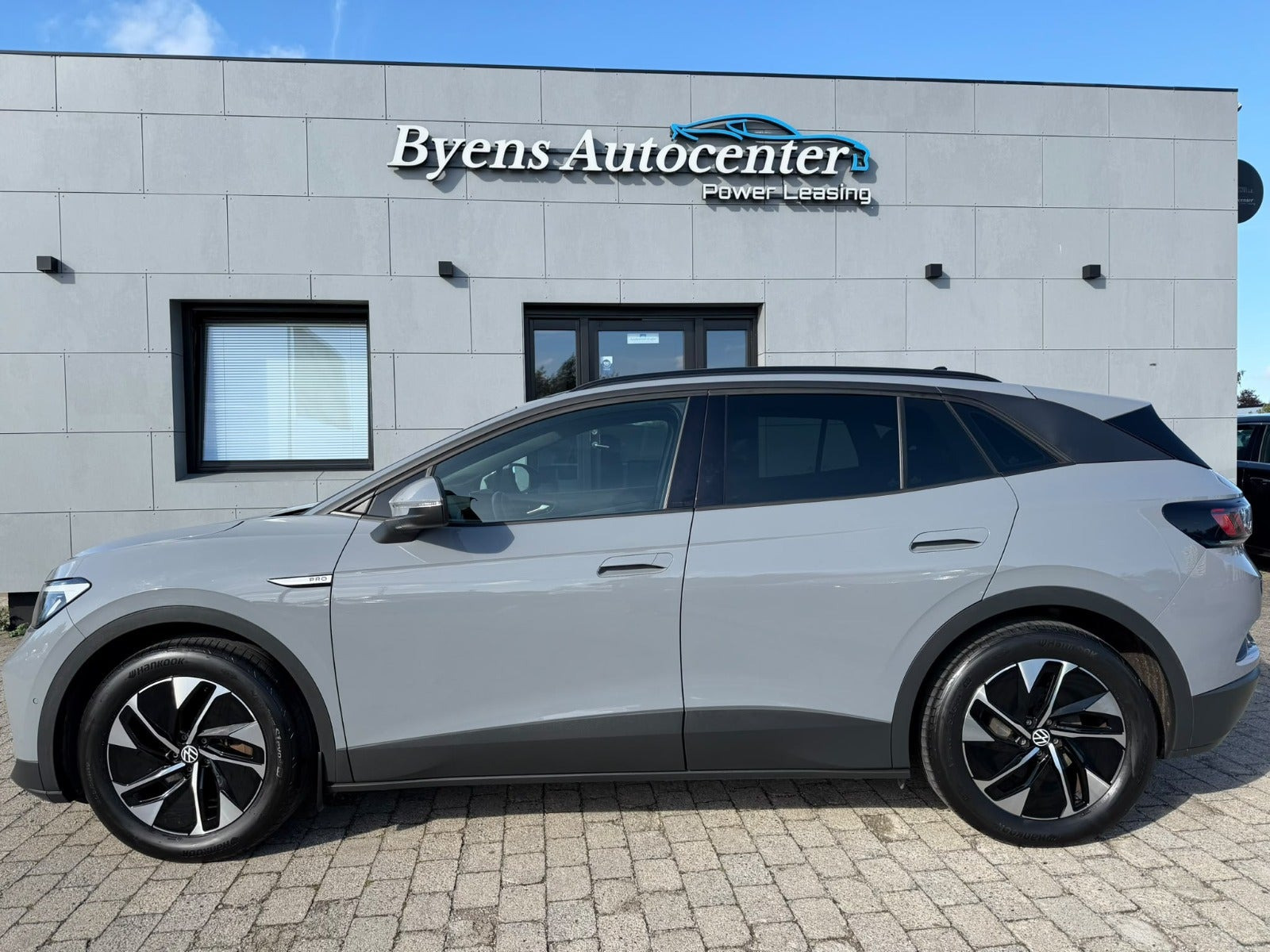 Grå VW ID.4 fra 2021