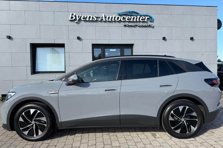 Grå VW ID.4 fra 2021