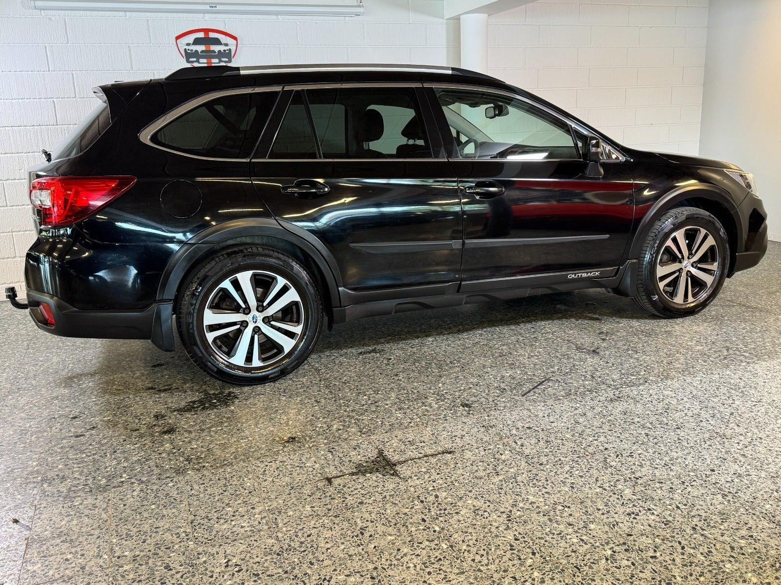 Sort Subaru Outback fra 2018
