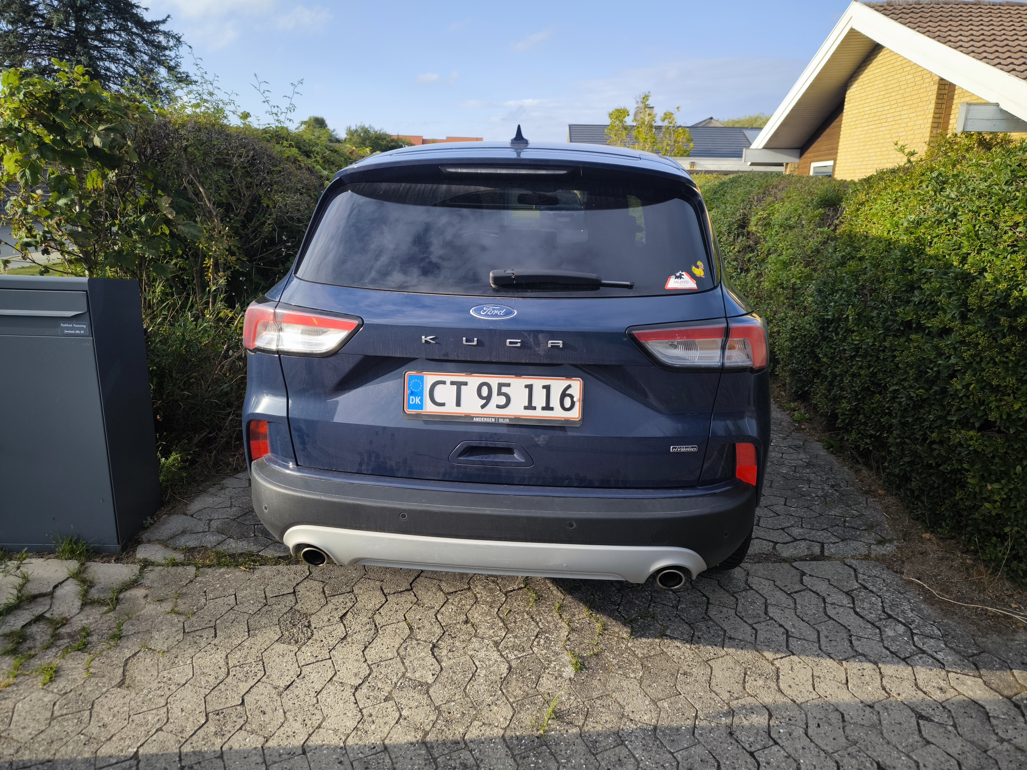 Blå Ford Kuga fra 2020