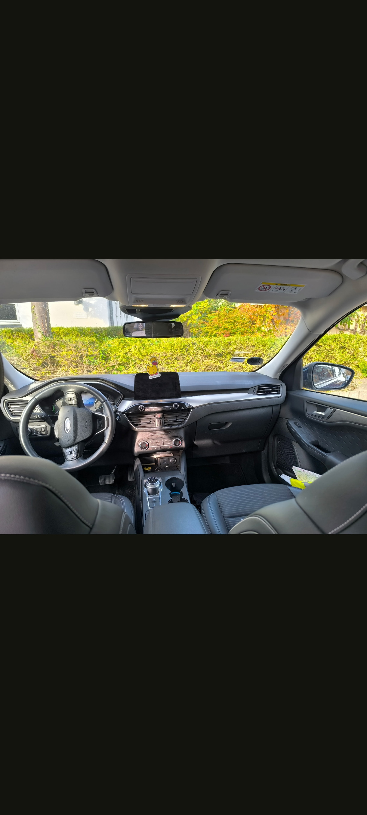 Blå Ford Kuga fra 2020