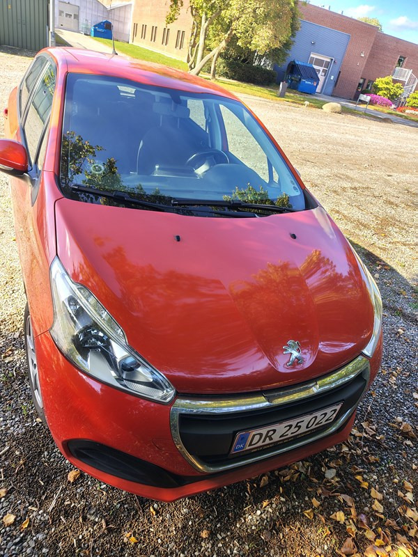 undefined Peugeot 208 fra 2017