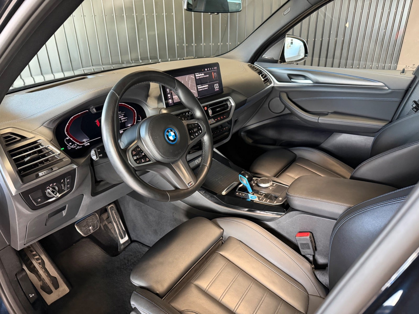 Sort BMW iX3 fra 2022