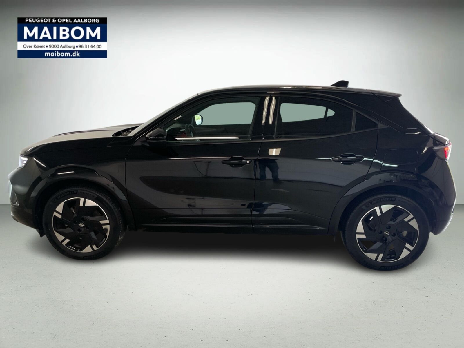 Sort Opel Mokka-e fra 2025