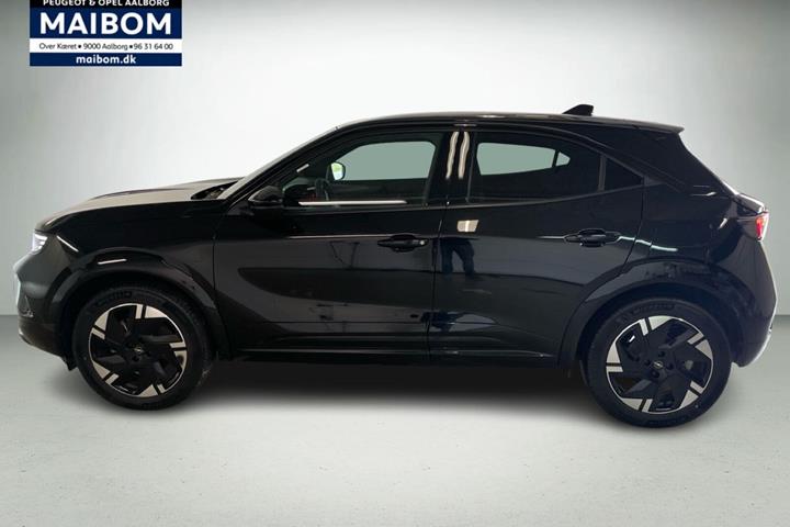 Sort Opel Mokka-e fra 2025