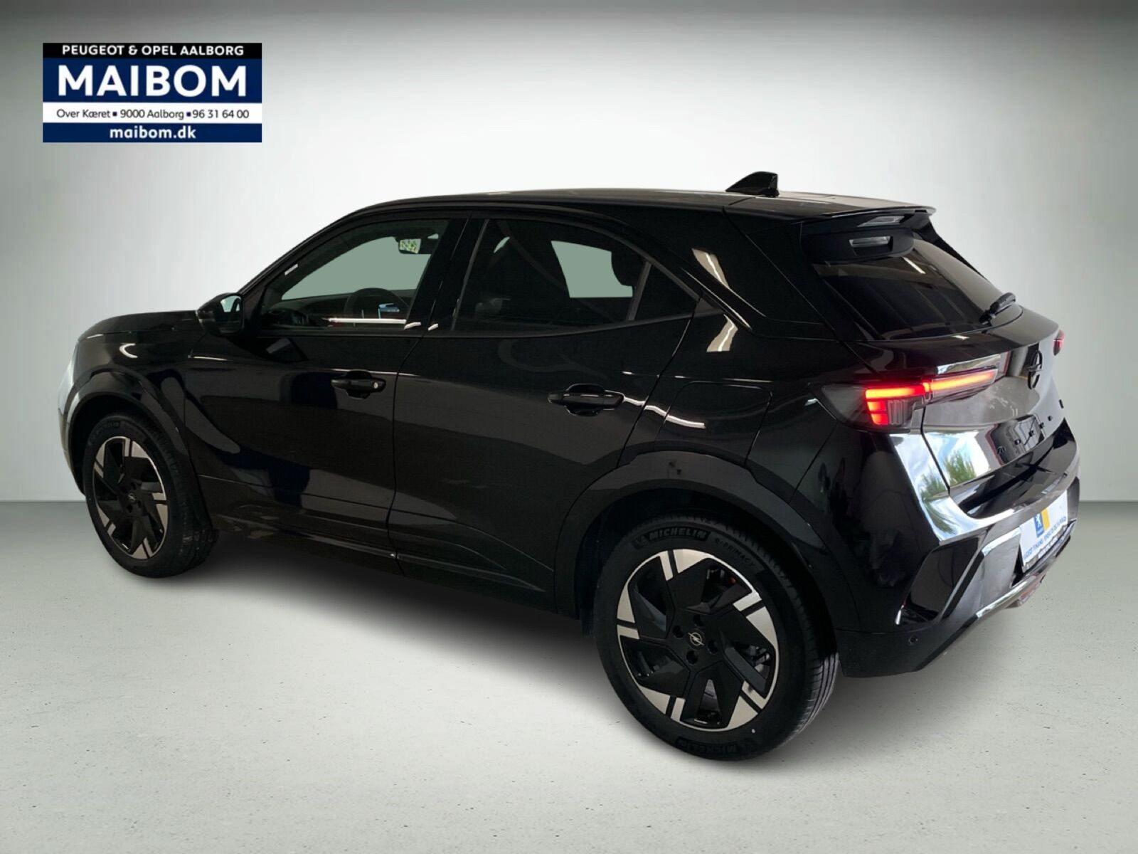 Sort Opel Mokka-e fra 2025