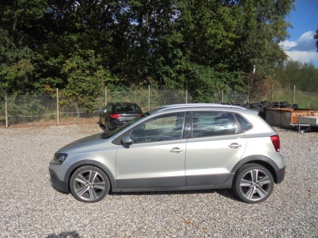 Orange VW Polo Cross fra 2012