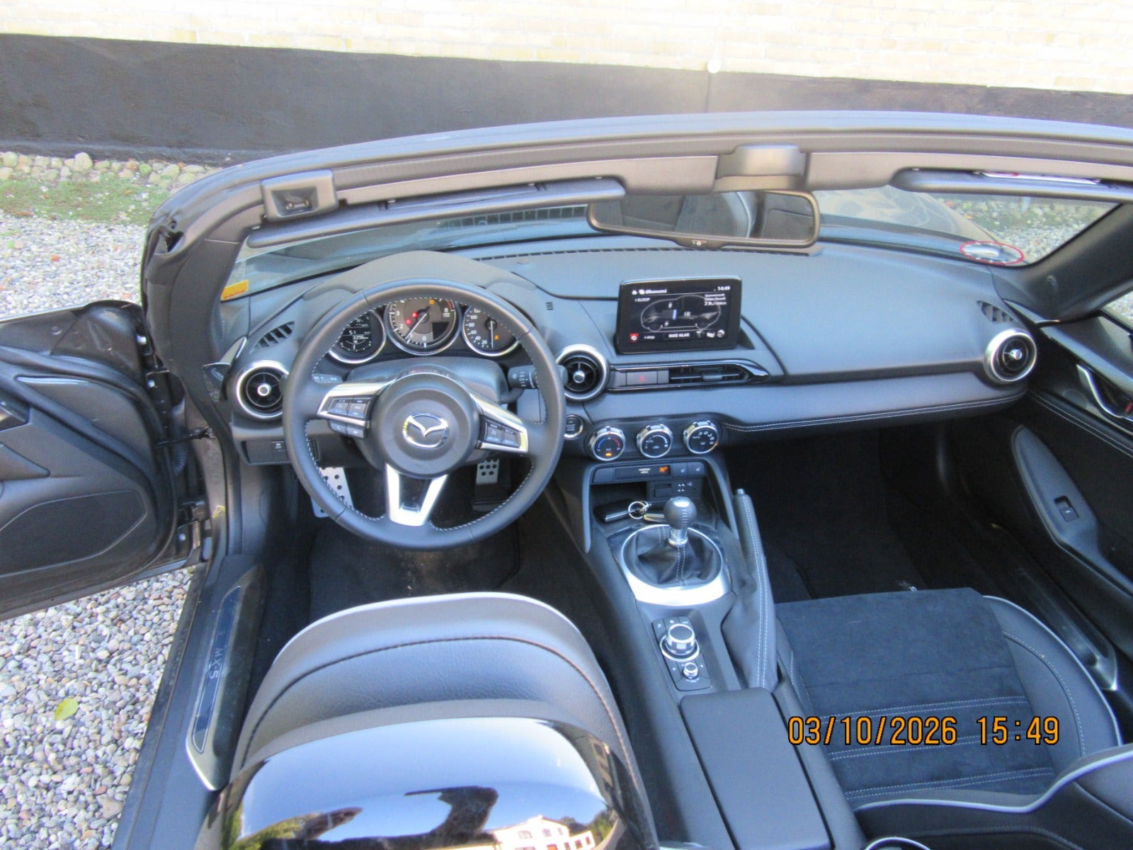 Grå Mazda MX-5 fra 2023
