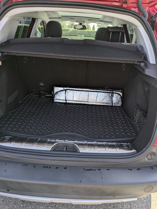 Rød Peugeot 2008 fra 2019