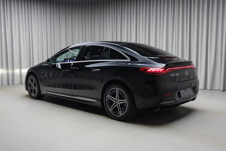 Sort Mercedes EQE350+ fra 2026