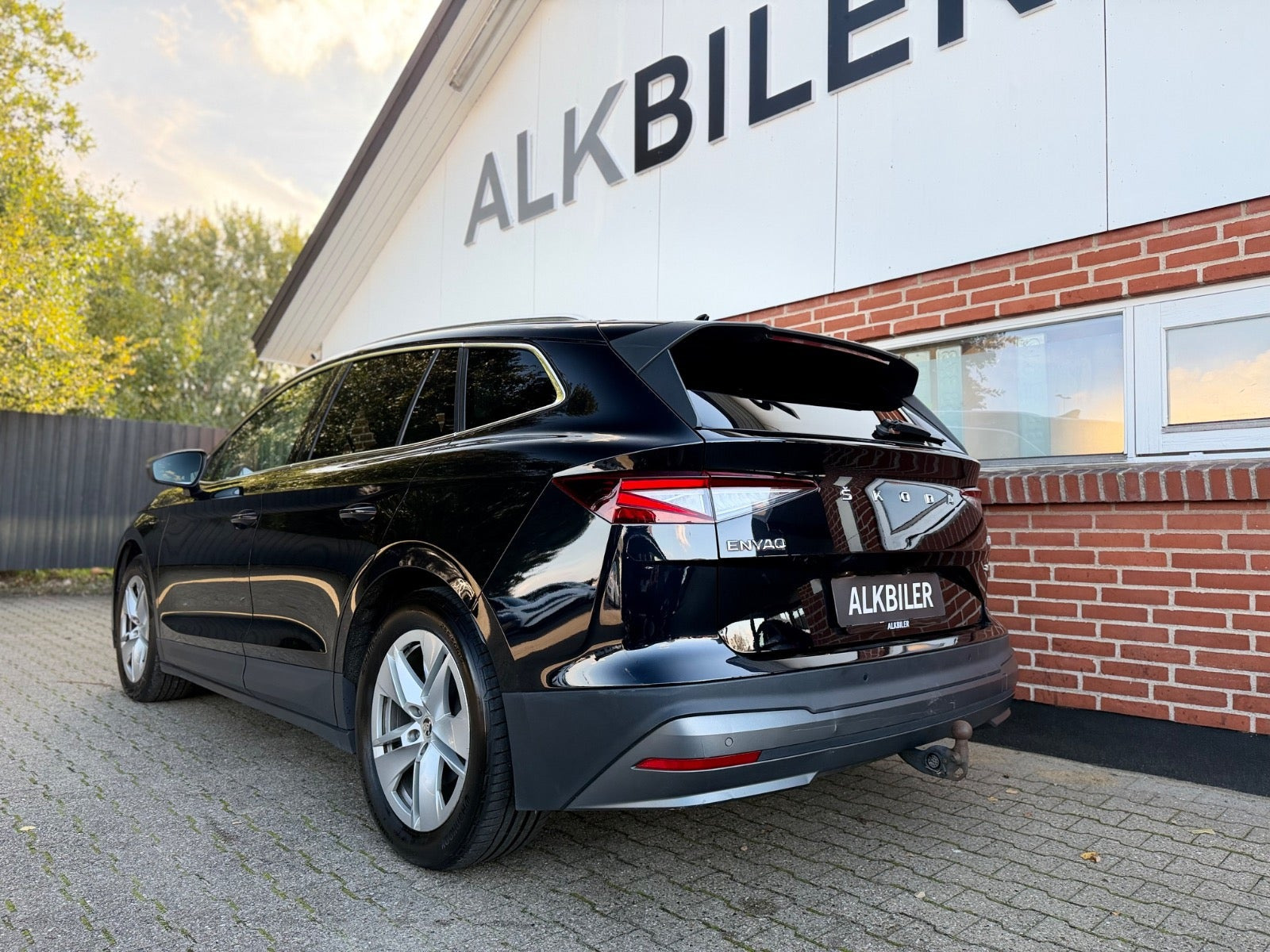 Sort Skoda Enyaq fra 2021