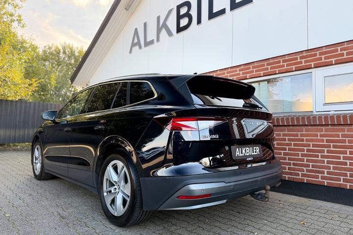 Sort Skoda Enyaq fra 2021