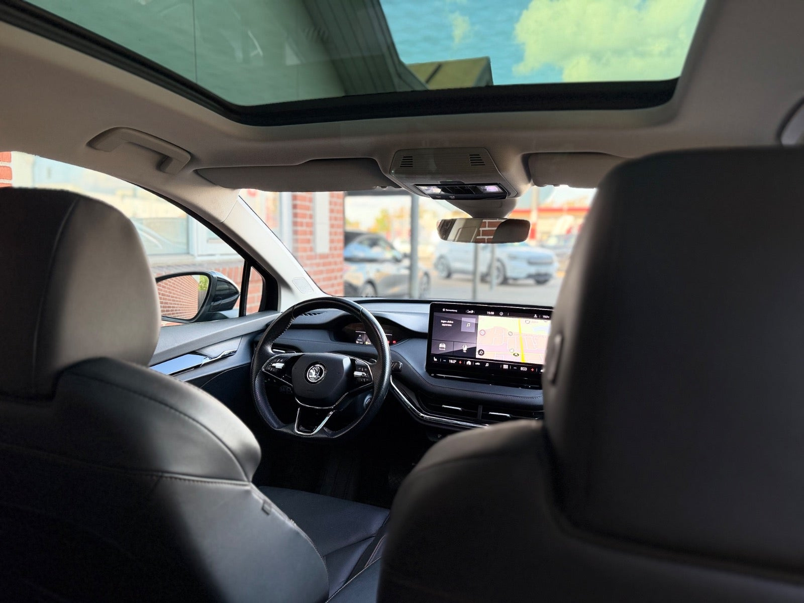 Sort Skoda Enyaq fra 2021