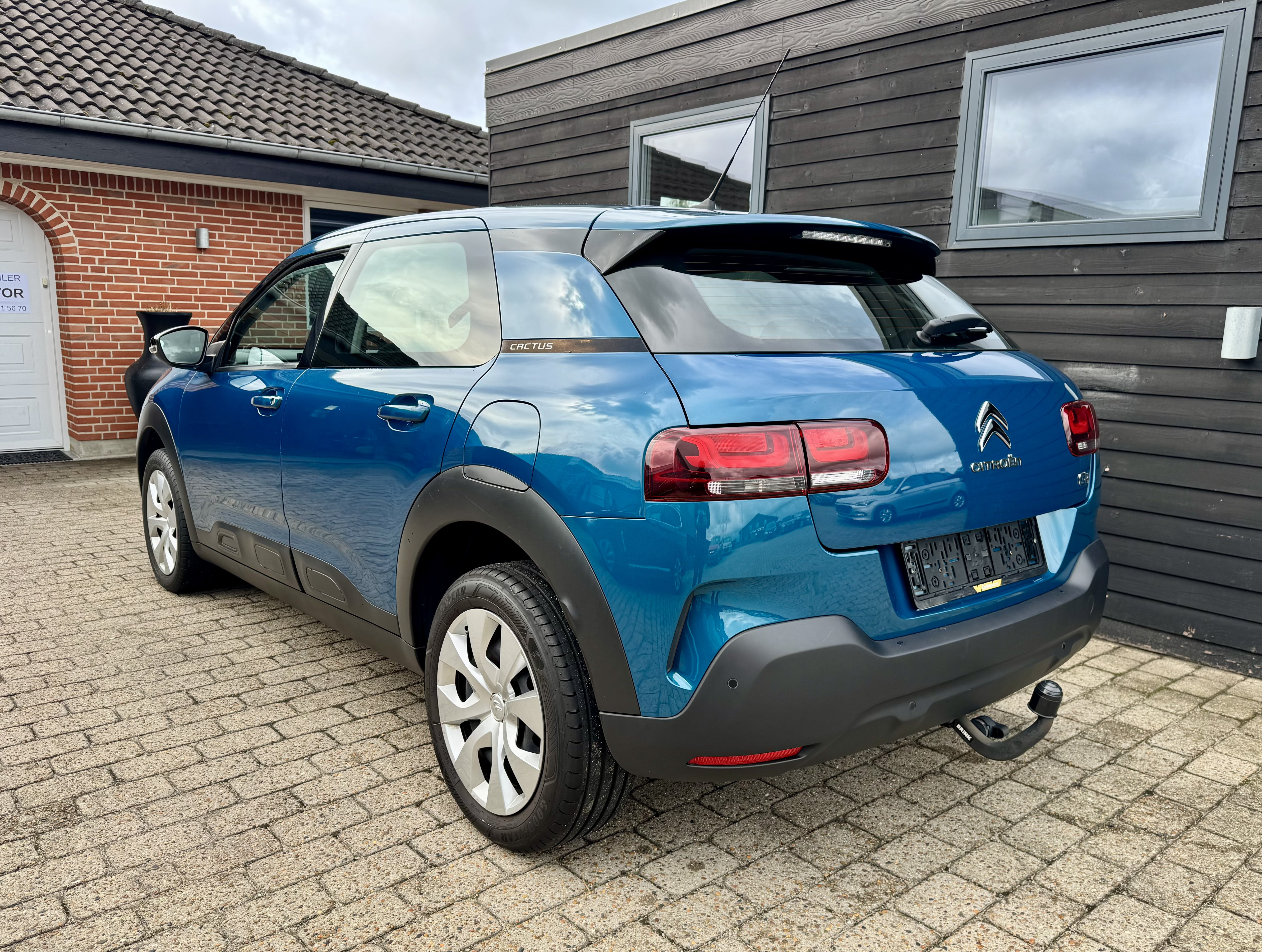 Blå Citroën C4 Cactus fra 2019