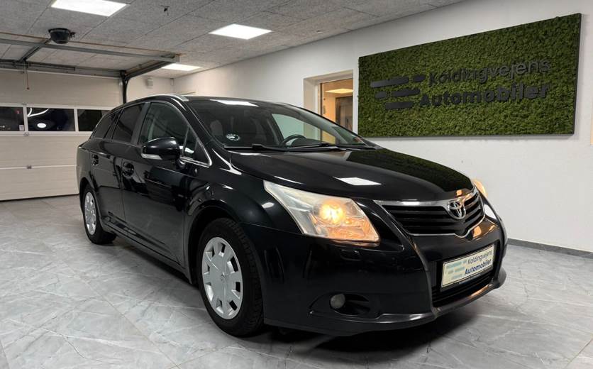 Toyota Avensis 2,0 D-4D T2 stc.