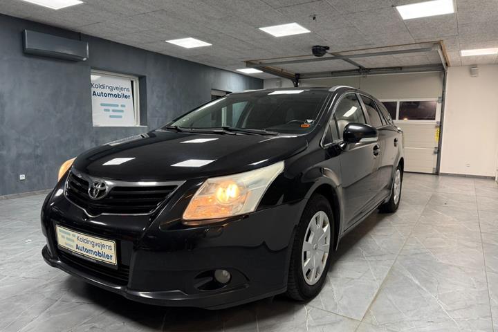 undefined Toyota Avensis fra 2009