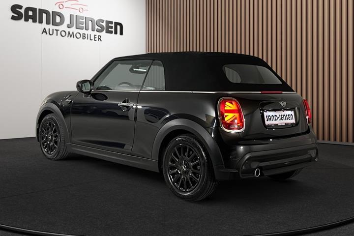 Sort Mini Cooper fra 2024