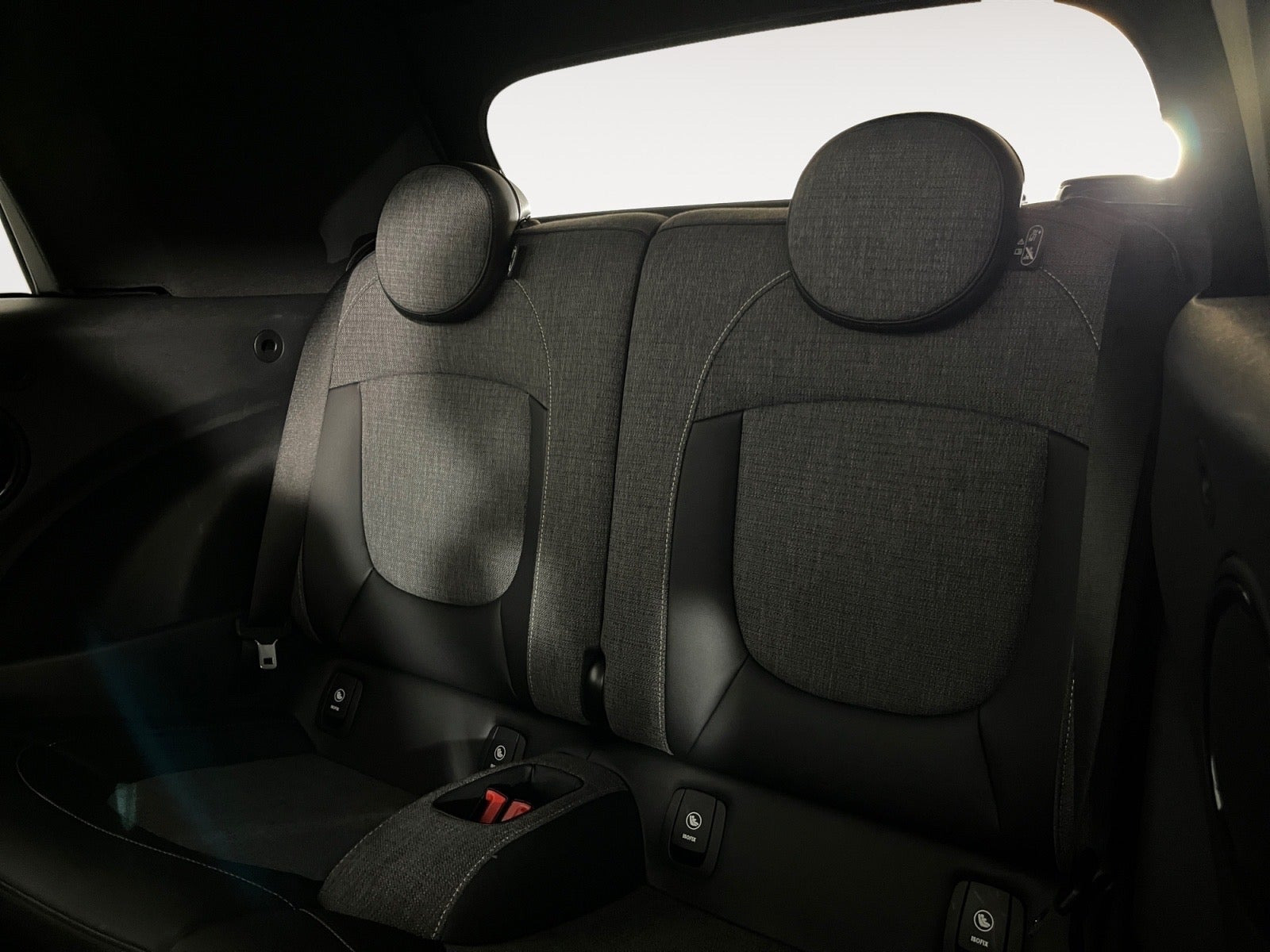 Sort Mini Cooper fra 2024